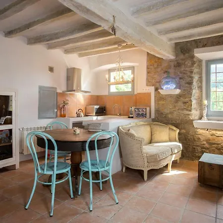 El Reliquier De Vallfogona Del Ripolles Holiday home *